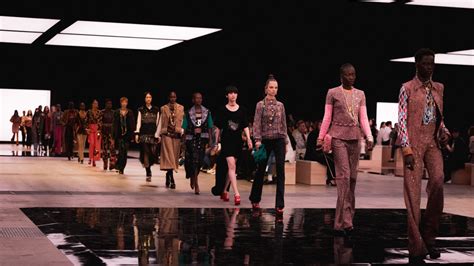 tableaux chanel|2022/23 Métiers d’art Collection – Show in Tokyo .